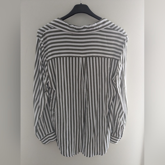 Striped Button Down Shirt by Jordan Alexander White with Green Stripes Size L - Picture 5 of 5